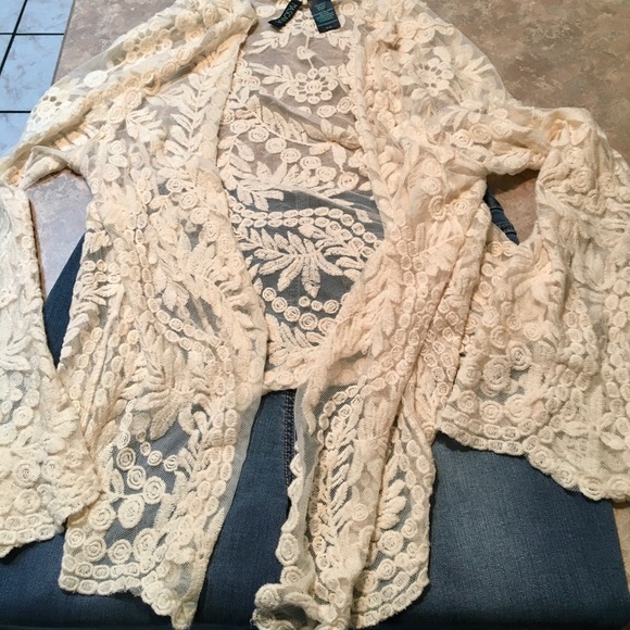 Mascara Sweaters - MASCARA Creme Colored Crocheted Cardigan XL